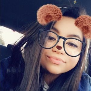 Meet your Posher, Kyra